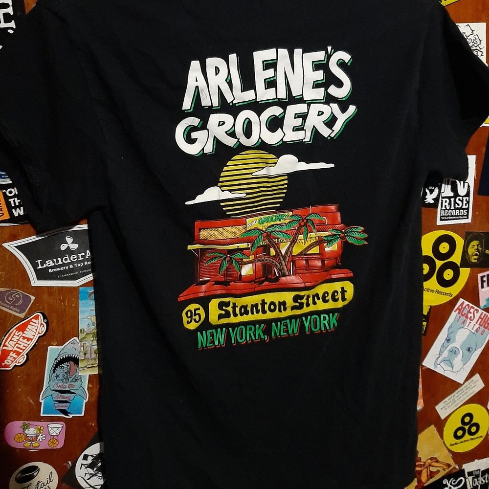 VINTAGE Arlene's Grocery CONCERT HALL T-SHIRT